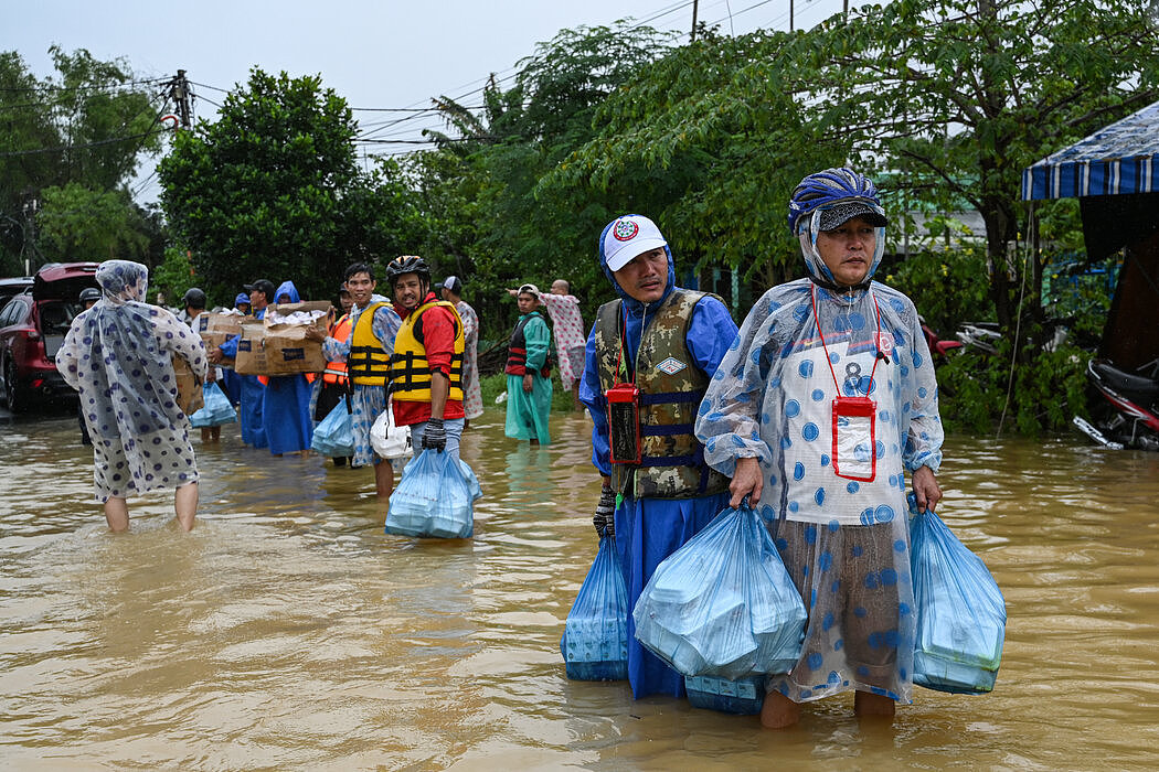 致命雨季:越南的极端气候灾害之年(组图) - 2