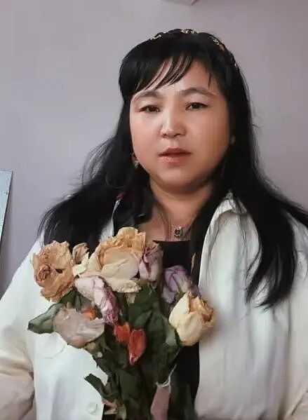【情感】云南一个妈养出全网爆火五兄弟，下播就干农活烤洋芋，他们的故事狠狠治愈了我（组图） - 18