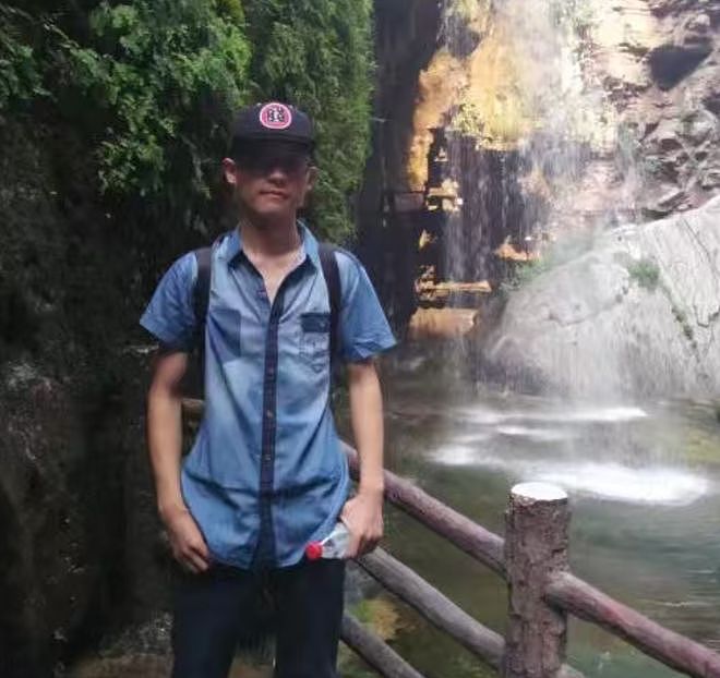 仝卓表弟获救了！照片曝光头发已被剃光，从求助到救出不到24小时（组图） - 5