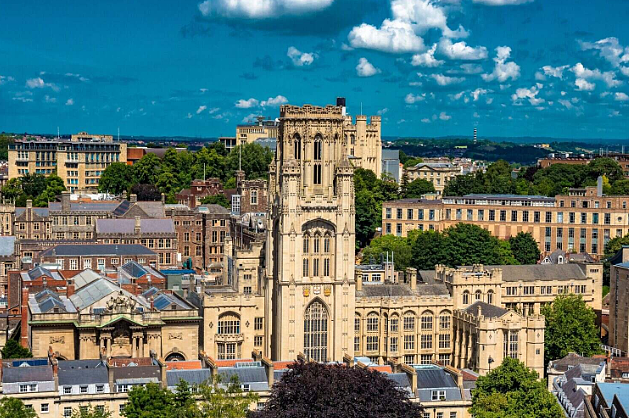 锁定全英前8：布里斯托大学2026申请全解析，通往顶尖雇主的快车道（组图） - 4