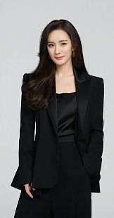 杨幂提名金莲花奖不到48小时，令人担心的事发生了，赵丽颖遭殃（组图） - 35