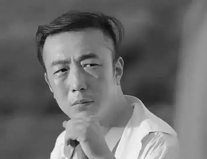 44岁男演员突发脑出血去世！家人发声（图） - 1
