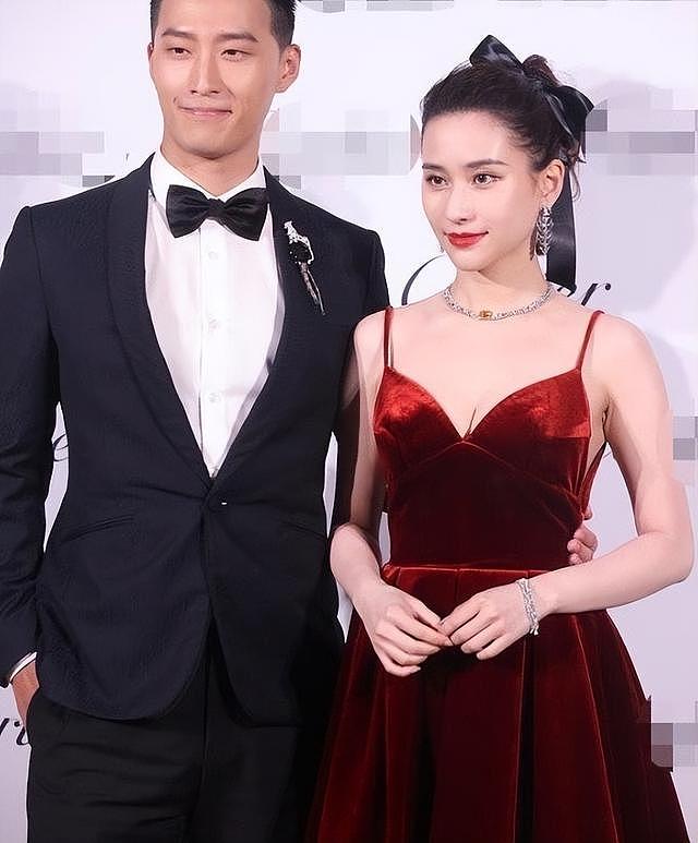 官媒发文，34岁何超莲再破天花板，让窦骁和整个豪门圈“沉默”了（组图） - 33