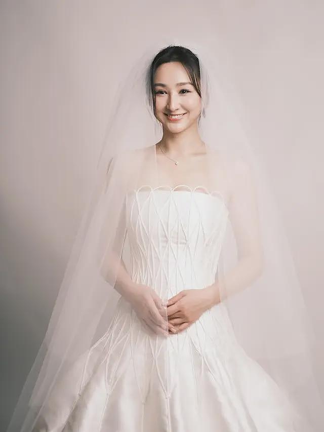 38岁TVB当红花旦突然公开婚纱照，圈中好友送祝福，单身多年曾受情伤（组图） - 6