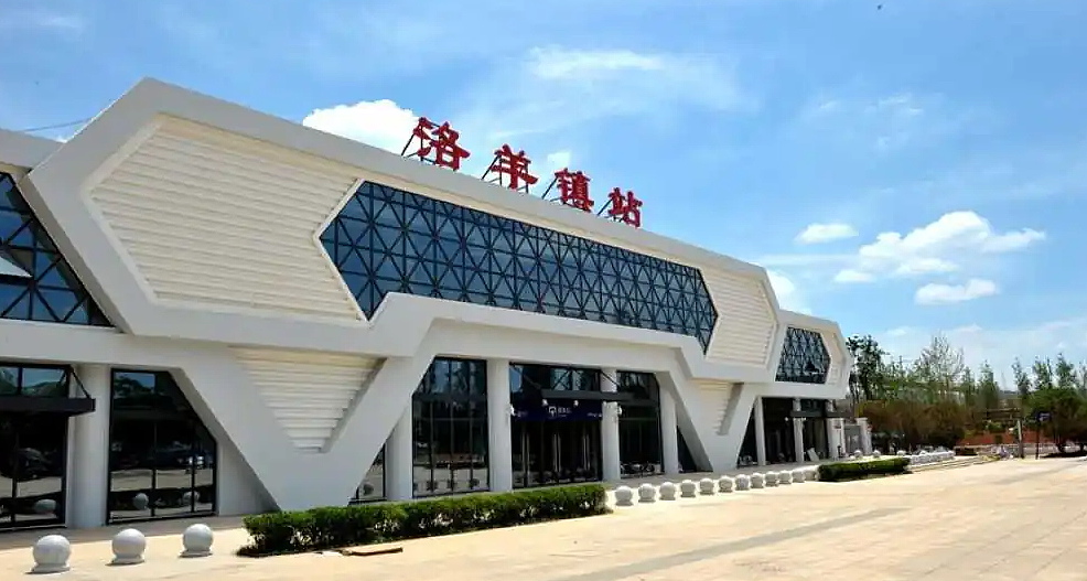 云南11名施工人员死亡,这一火车路段发生了什么?(组图) - 1