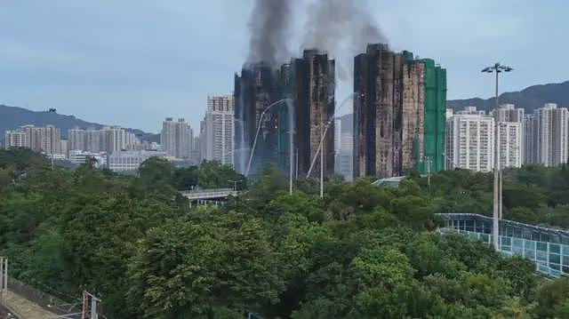 香港大埔宏福苑五级火警:为何发生连环大火?为何造成如此大伤亡?(组图) - 16