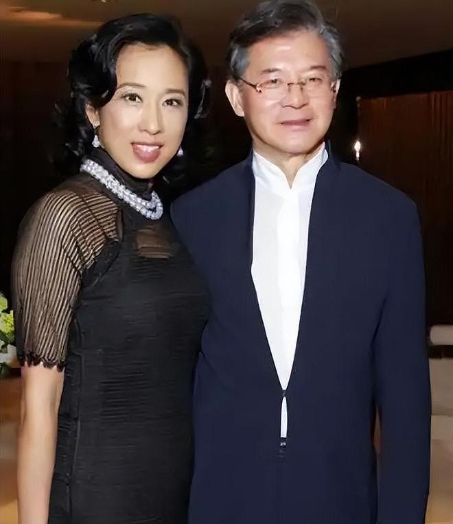 王晶曝霍震霆离婚内幕,罗康瑞早与朱玲玲约定,只是碍于豪门体面(组图) - 15