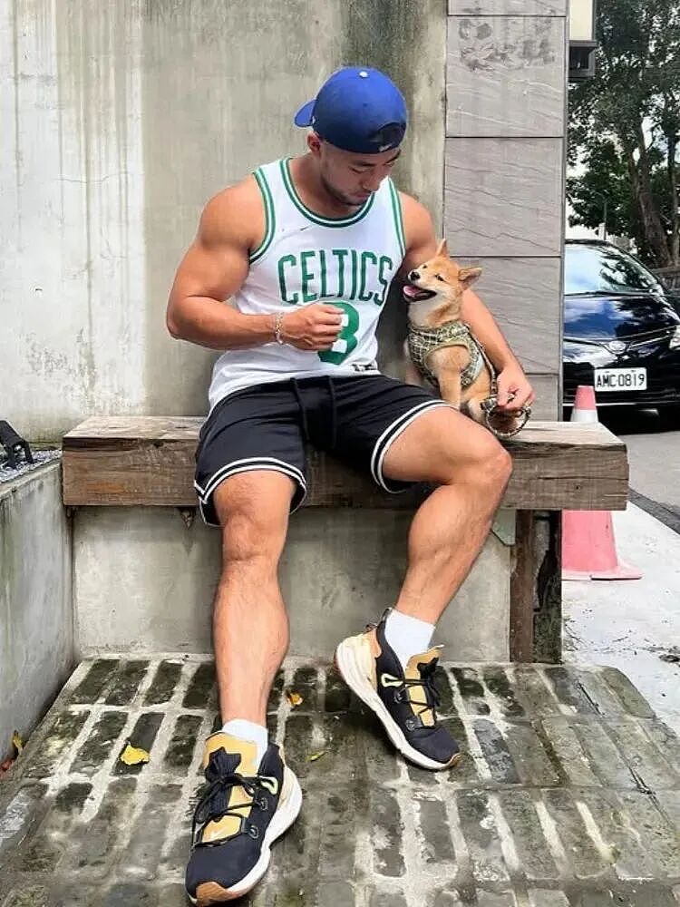 【帅哥】29岁肌肉猛男博主,饱满胸肌粗壮麒麟臂和宽阔后背,荷尔蒙爆棚(组图) - 4