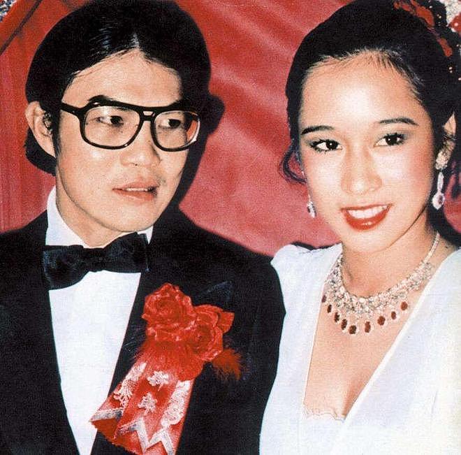 王晶曝霍震霆离婚内幕,罗康瑞早与朱玲玲约定,只是碍于豪门体面(组图) - 9