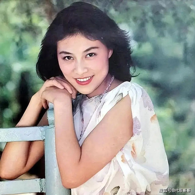 她是“最惨”影后，生女后患癌遭丈夫抛弃，63岁终凭《四喜》翻红（组图） - 1