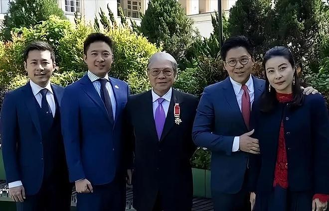 王晶曝霍震霆离婚内幕,罗康瑞早与朱玲玲约定,只是碍于豪门体面(组图) - 1
