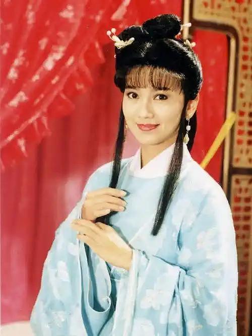 王晶评众女星：赵雅芝没演技有观众缘，高圆圆老天赏饭吃，刘亦菲靠努力（组图） - 16