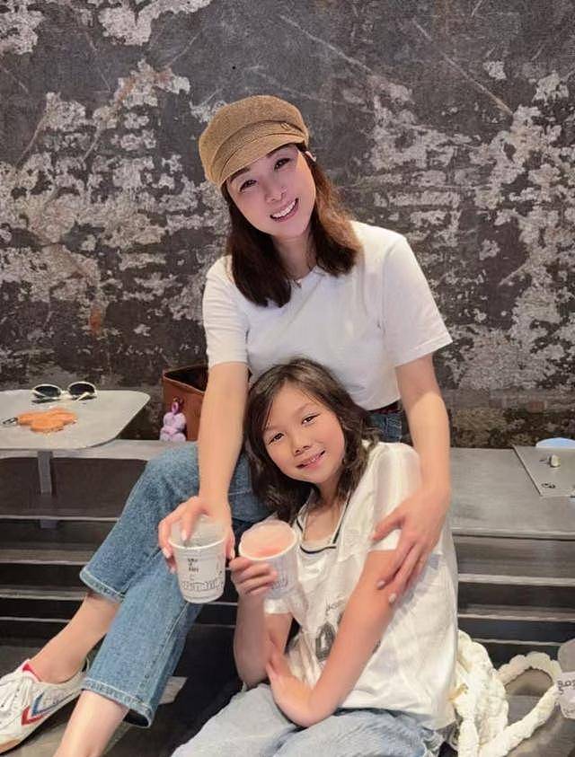 前港姐季军二度离婚！否认贪钱曝前夫没给家用（组图） - 1