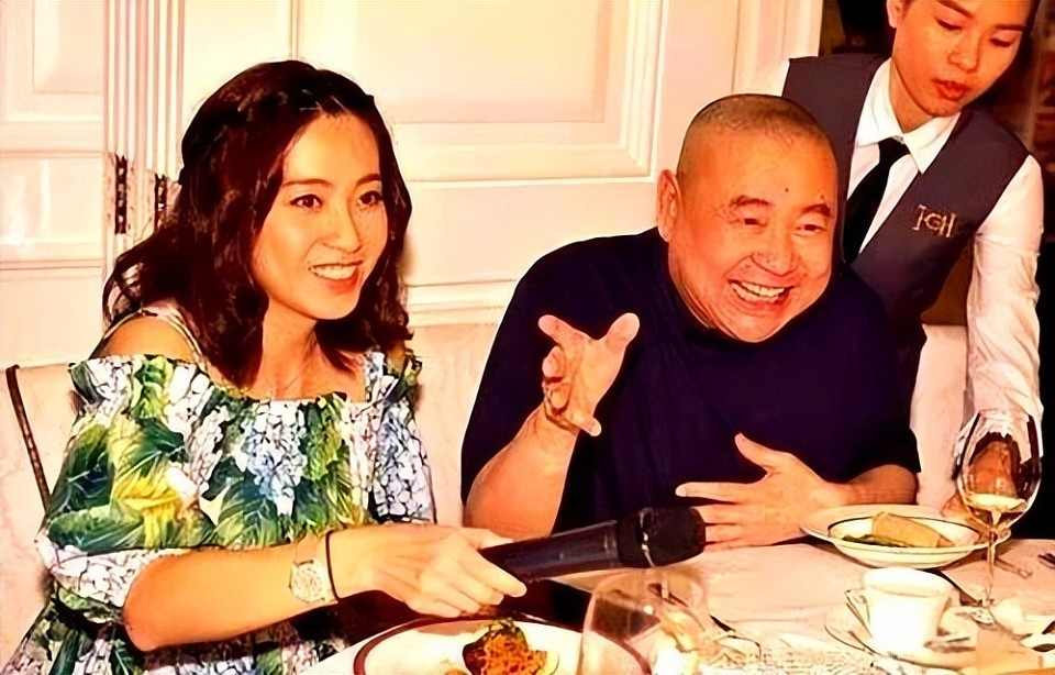 李嘉欣结婚17年依旧甜蜜：同是靓绝香江，她为何比关之琳幸福？（组图） - 26