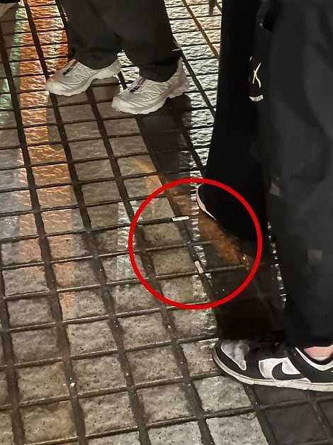 香港大埔烟民灾场附近乱扔未熄烟头，目击者：真的好讽刺（组图） - 3