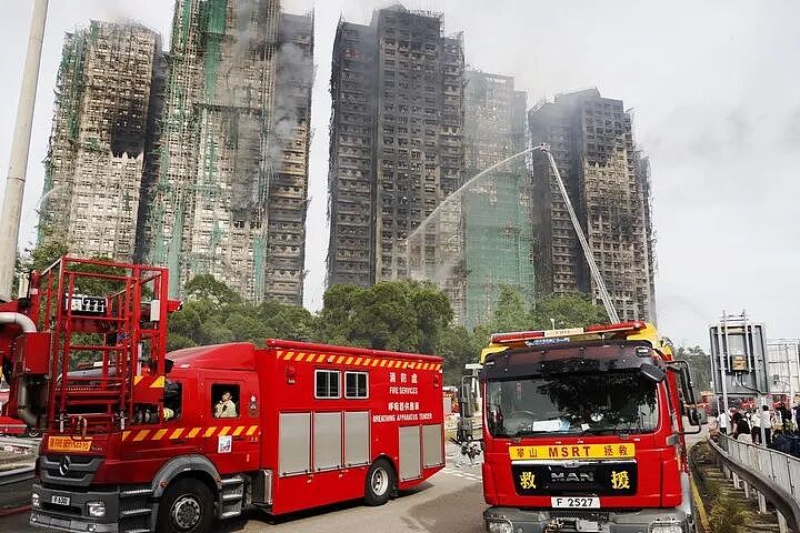 香港火灾调查还需3至4周，已有11人被拘捕！邓炳强：有人散播假消息，想搞乱香港（组图） - 2