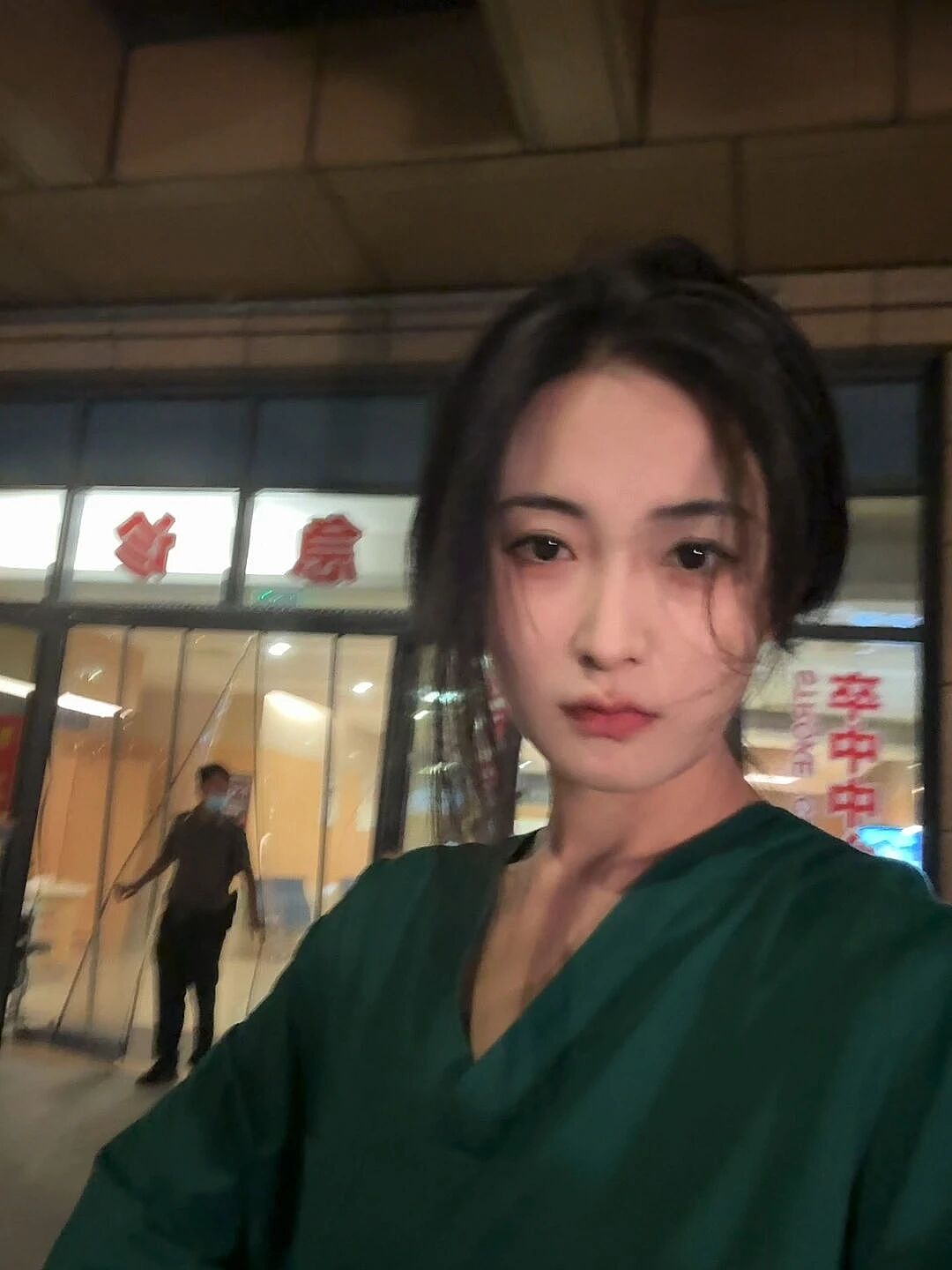 女演员,困在“虐女”流水线里(组图) - 2