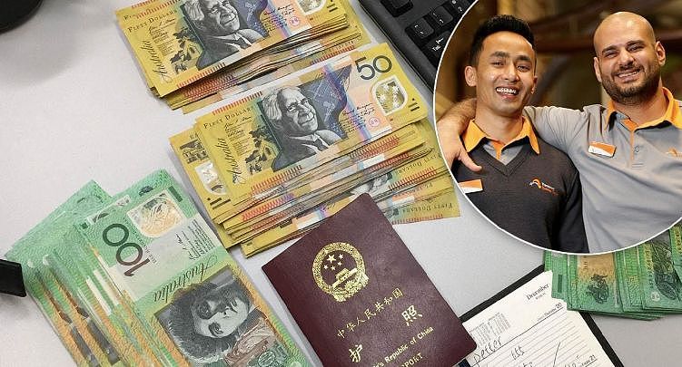 澳洲火车站员工捡到一中国护照和3万刀现金!眼看四下无人,他拔腿就跑...(组图) - 15
