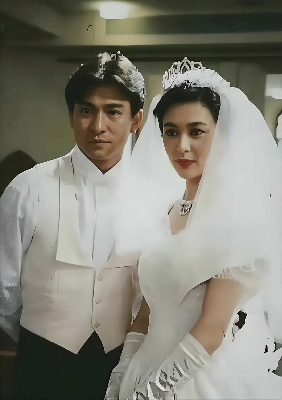 李嘉欣结婚17年依旧甜蜜：同是靓绝香江，她为何比关之琳幸福？（组图） - 23