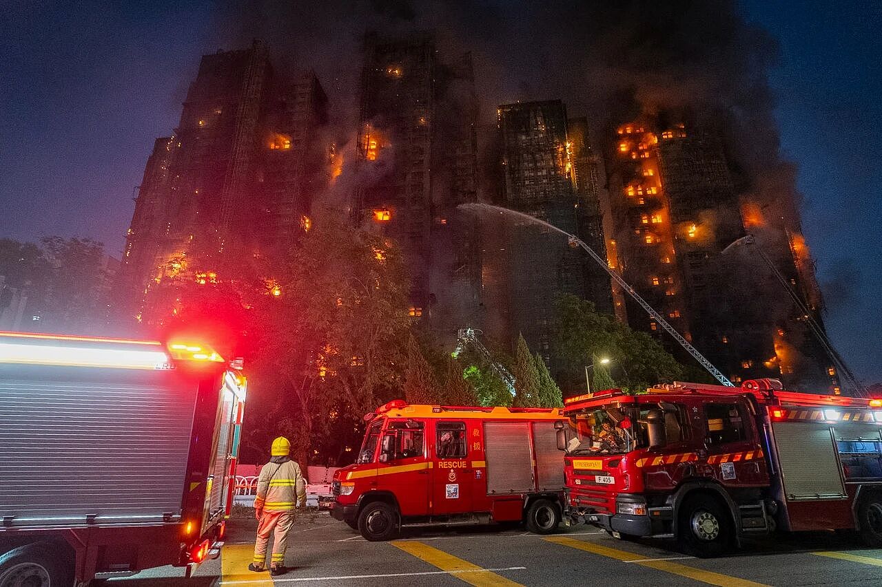 当房子和人一起老去：香港大火背后的城市困局（组图） - 2