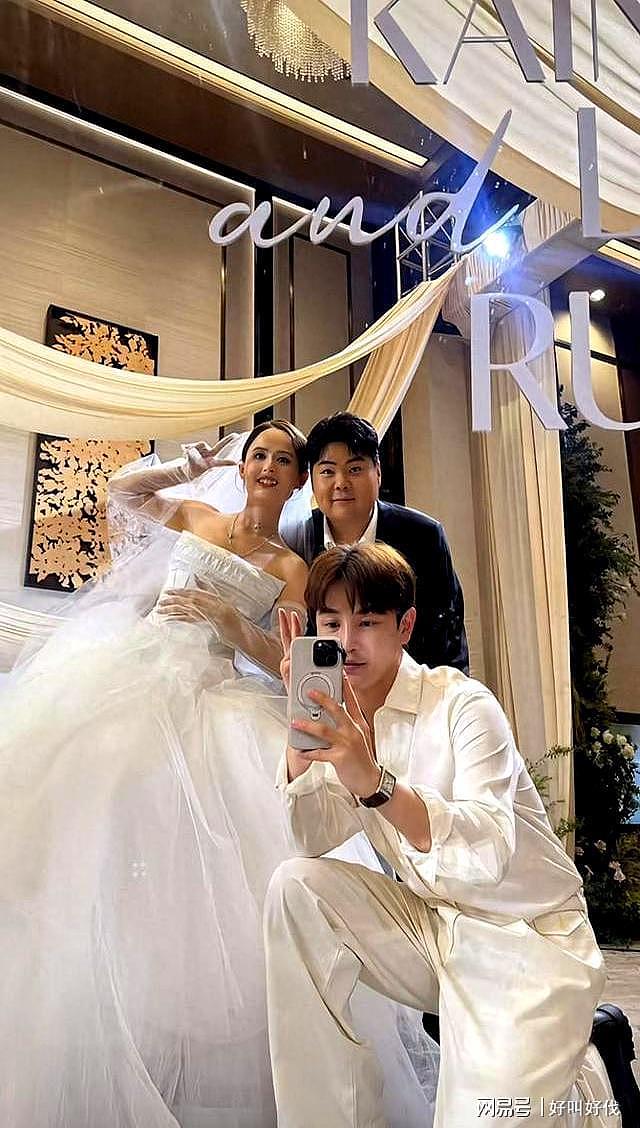 孙坚晒弟弟大婚现场！曝家庭过往太心酸，透露继父离世后他撑起家（组图） - 1
