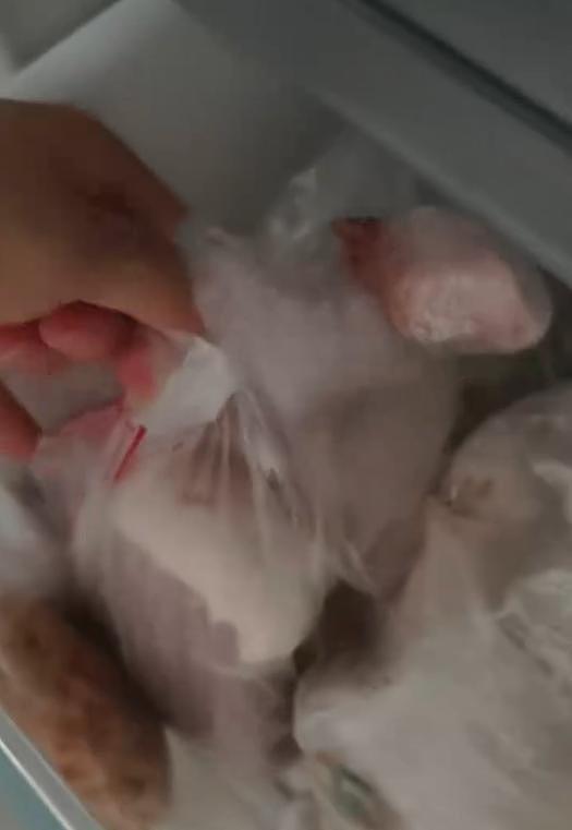 “美的”冰箱连修4次坏5次，换了工人才得知：花400元更换铜管实际并未换（组图） - 1