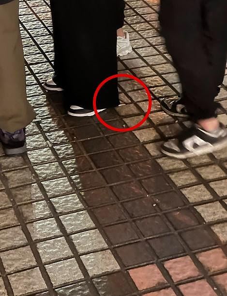 香港大埔烟民灾场附近乱扔未熄烟头，目击者：真的好讽刺（组图） - 4