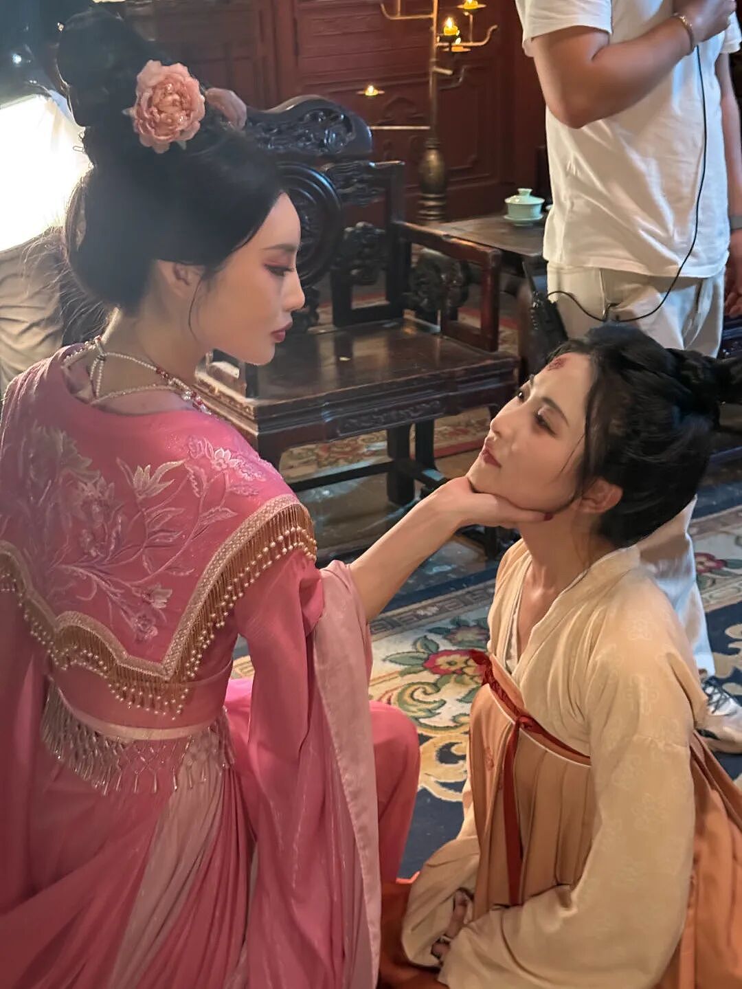 女演员,困在“虐女”流水线里(组图) - 9