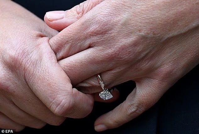 澳洲总理在官邸办婚礼,二婚迎娶小16岁恋人,爱犬当“戒童”(组图) - 7