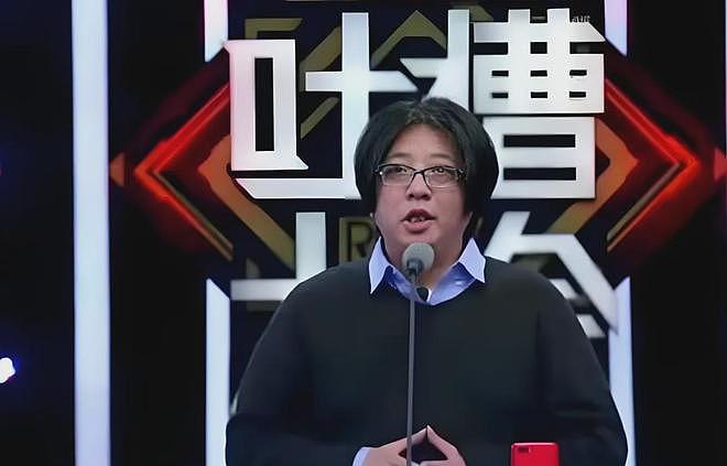 57岁袁惟仁送医画面曝光,成植物人三年身形消瘦,靠母亲姐姐照顾(组图) - 14
