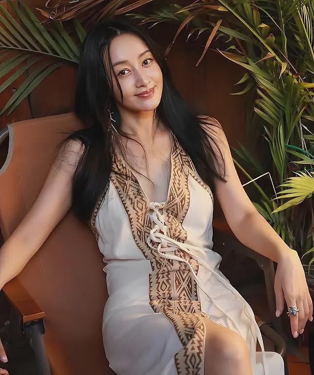 陪睡上位？最清纯女主持人的炸裂情史：和赵宝刚传绯闻、卷入陈坤生子谜（组图） - 3