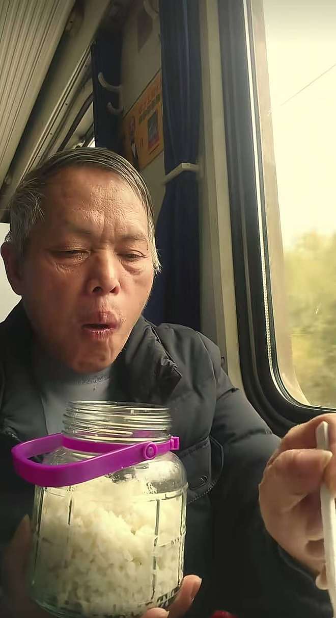 男子30年花百万终于找到儿子，愧疚称没钱给儿子在城里买房（组图） - 9