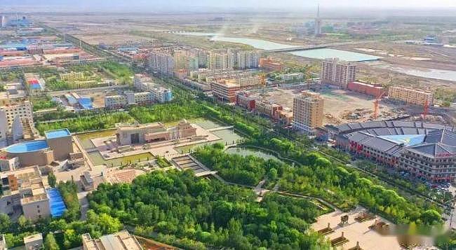 中国最大县城:装得下2个韩国,却只有一条街(组图) - 3