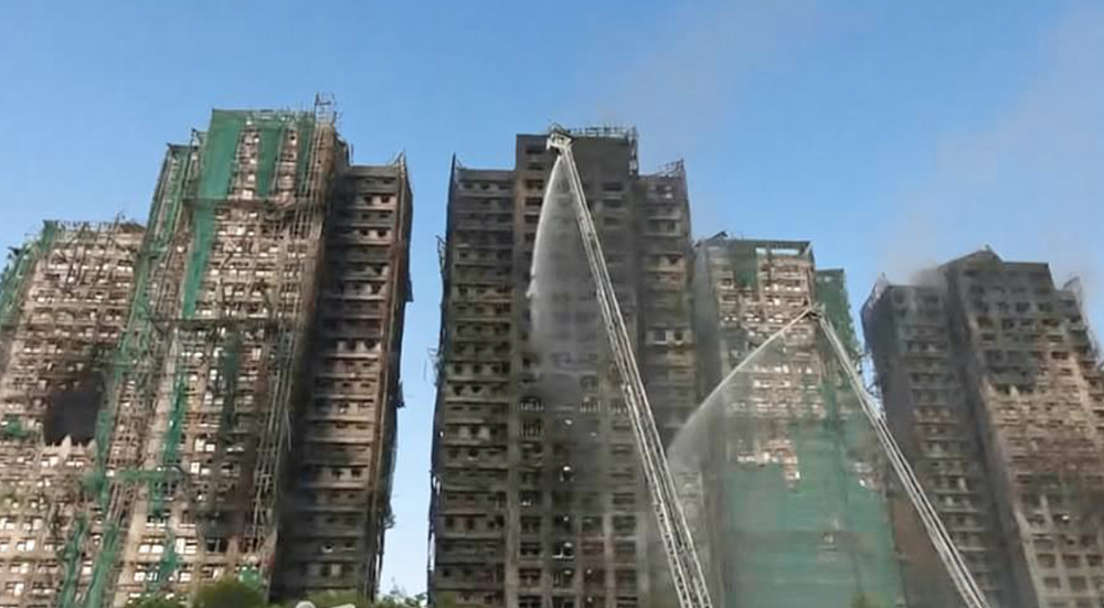 香港火灾后，有一群人在努力证明竹子比金属耐燃（组图） - 1