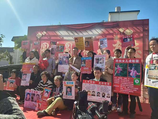男子30年花百万终于找到儿子，愧疚称没钱给儿子在城里买房（组图） - 25