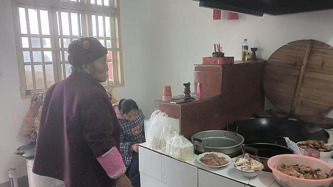 男子30年花百万终于找到儿子，愧疚称没钱给儿子在城里买房（组图） - 17