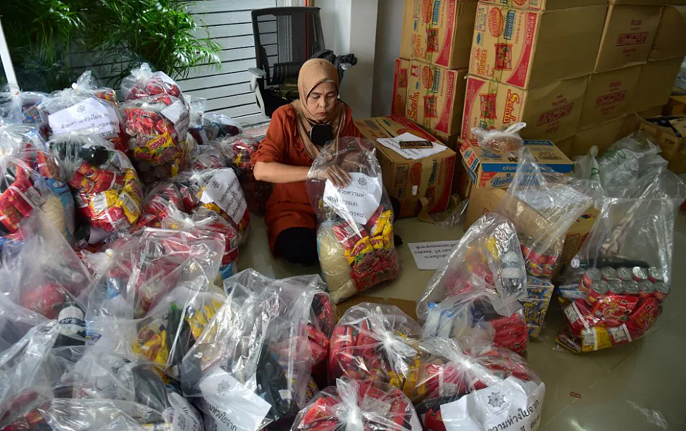 泰国南部洪灾，已致162人死亡（组图） - 2