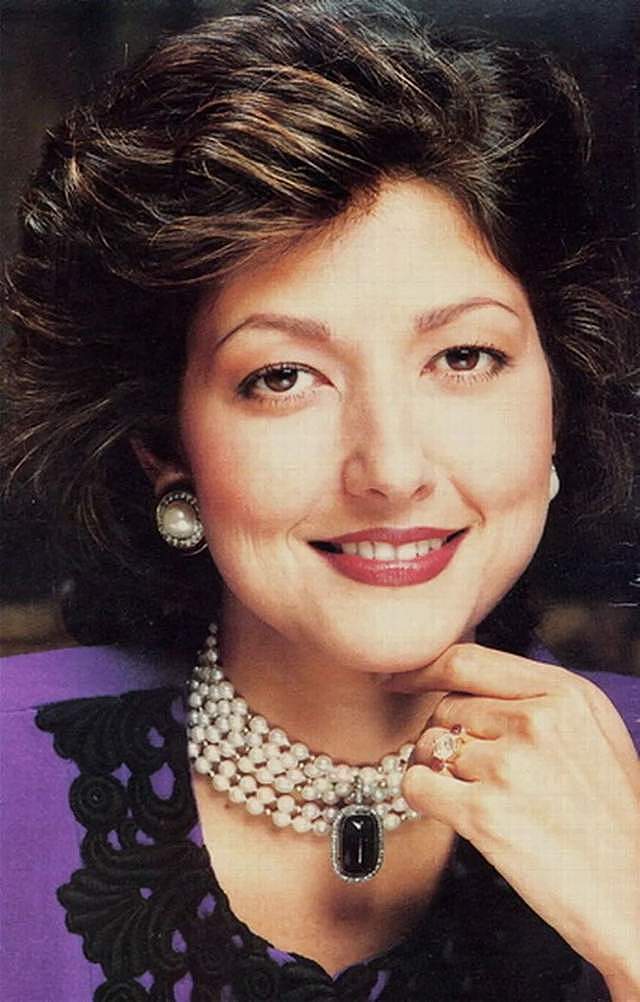 “东方戴安娜”文雅丽:放弃两儿子离婚潇洒拿钱走人,比戴妃幸运(组图) - 14