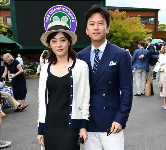 孙俪越活越年轻 贵族穿搭高级洋气(组图) - 1