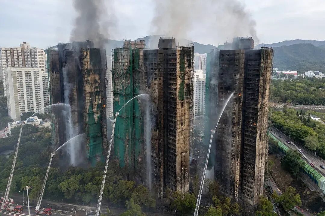 香港大火94人遇难：这5点，才是住高层老小区最可怕的地方（组图） - 1