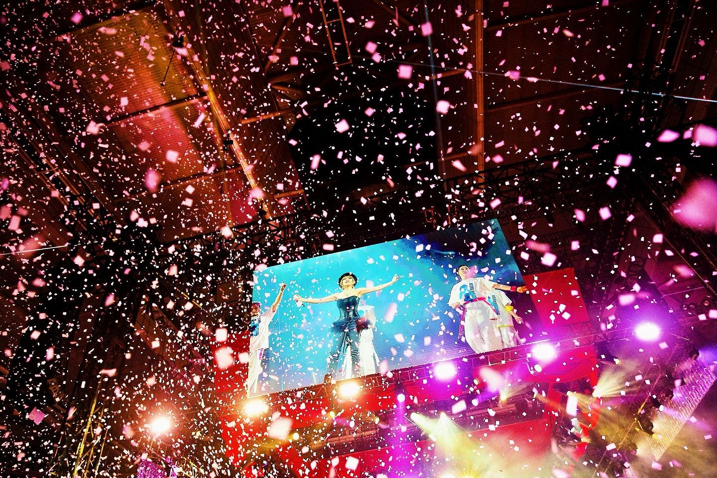 滨崎步上海演唱会临时遭取消!胡锡进批:对中方损失或超过日方(组图) - 3