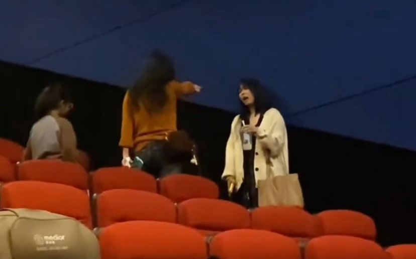 山东母女占领他人电影座位!反骂16岁事主没社会地位出来干吗(视频/组图) - 8