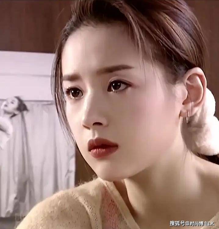 45岁董洁被喊“阿姨”破防了！直言：震惊程度不亚于喊她奶奶（组图） - 11