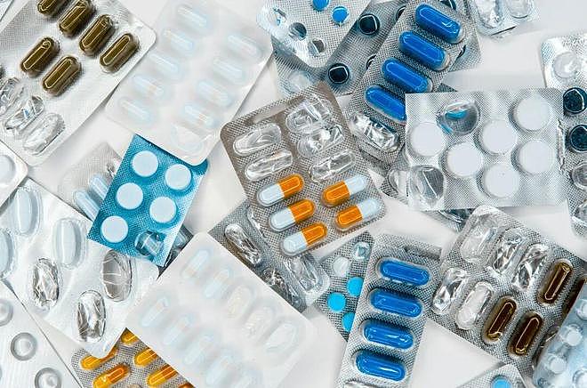 女生转卖吃剩的药品成“贩毒”，被上海警方敲门搜查懵了（组图） - 7