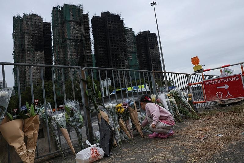 至少160死，仍有6人失联！港府成立独立委员会，认尸流程被曝混乱不堪（视频/组图） - 36