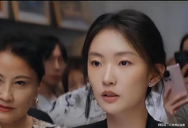 打演员、洁癖到病态,周姓女星被曝耍大牌,童谣、胡先煦是受害者(组图) - 22