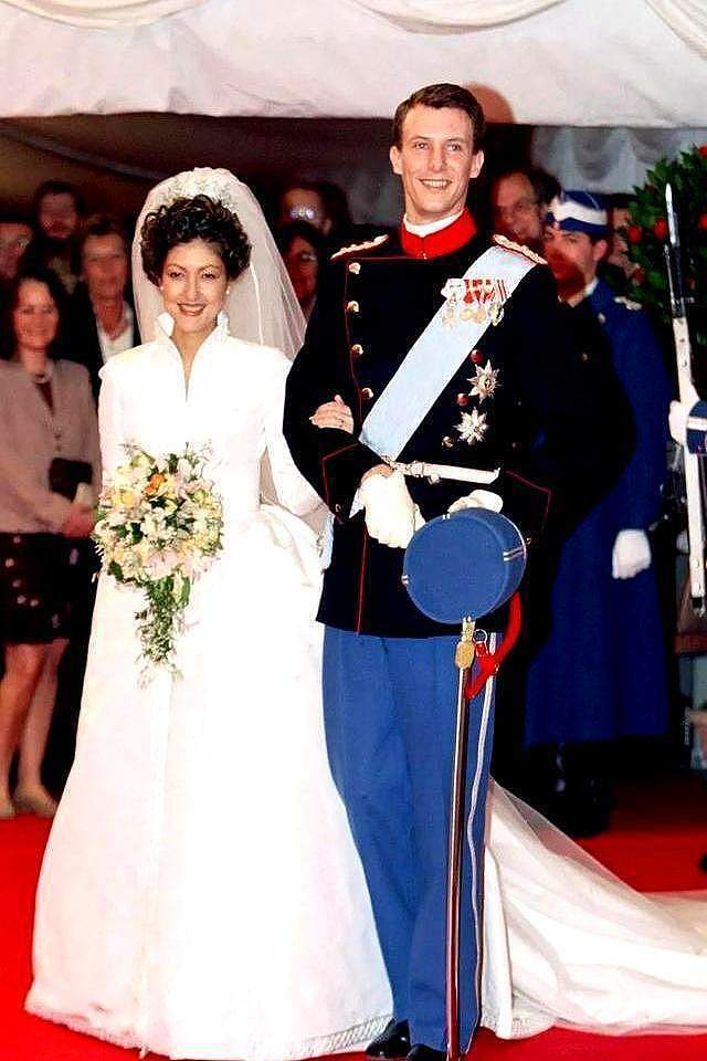 “东方戴安娜”文雅丽:放弃两儿子离婚潇洒拿钱走人,比戴妃幸运(组图) - 3