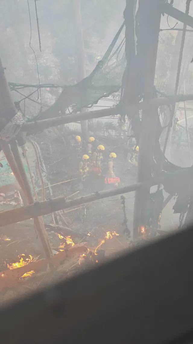 香港大埔宏福苑大火幸存者:第一次觉得死亡和我有关(组图) - 3