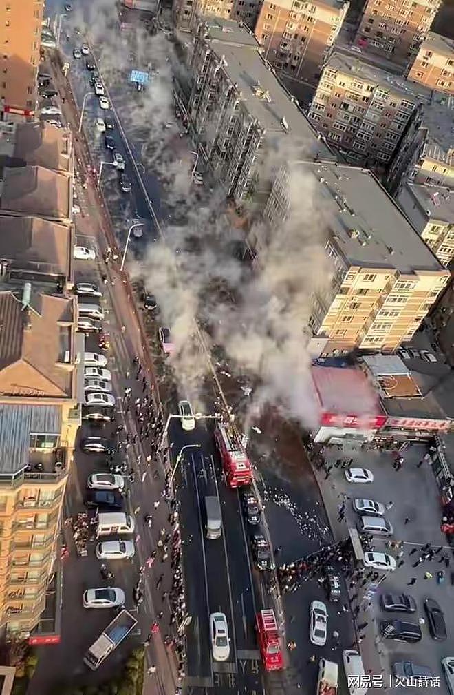1死1伤！大连发生暖气管道爆裂事故，现场照片流出，网友透露细节（组图） - 5