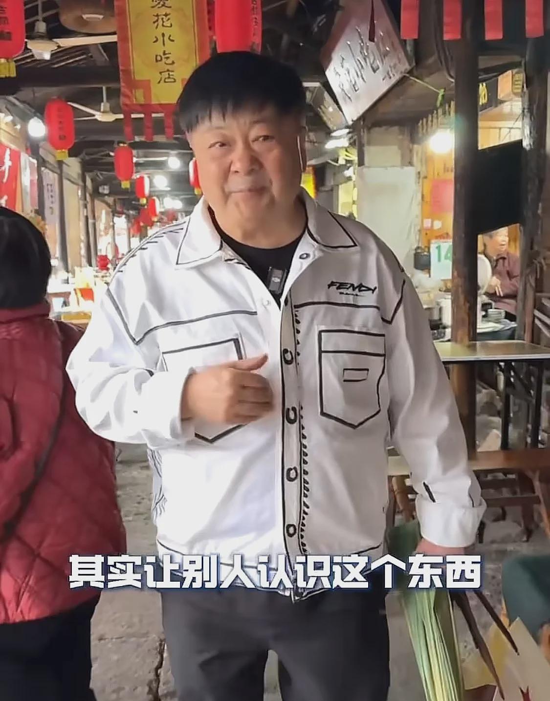 “不买不给试,试试5块”!摊主老太太直接让绍兴文旅白干一年(组图) - 10